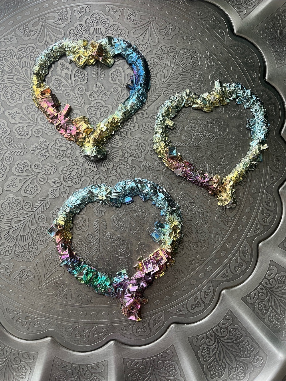 Bismuth heart